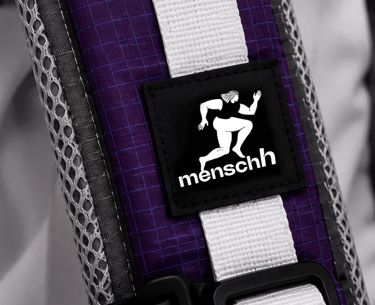 CARRY detail: shoulder strap