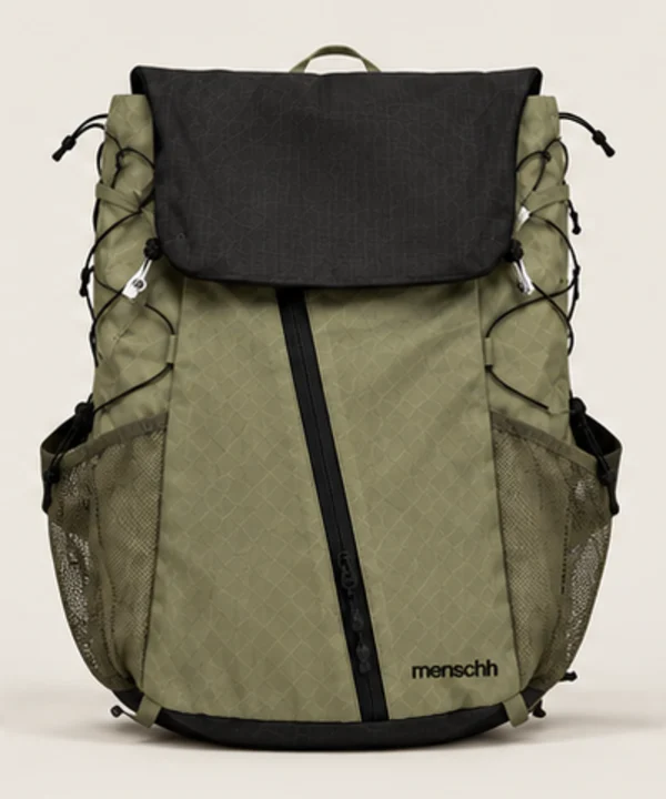 CARRY in the Forest Green expression, front view